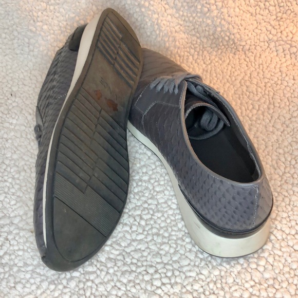 Vince Gray Rayner Python-print Trainer Sneakers - Picture 9 of 16